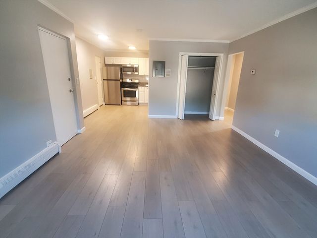215 Pearl Street 9, Stoughton, MA 02702
