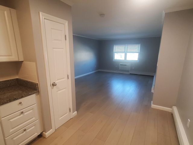 215 Pearl Street 9, Stoughton, MA 02702