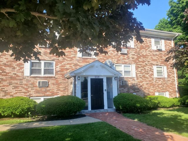 215 Pearl Street 9, Stoughton, MA 02702