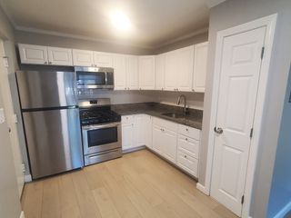 215 Pearl Street 9, Stoughton, MA 02702