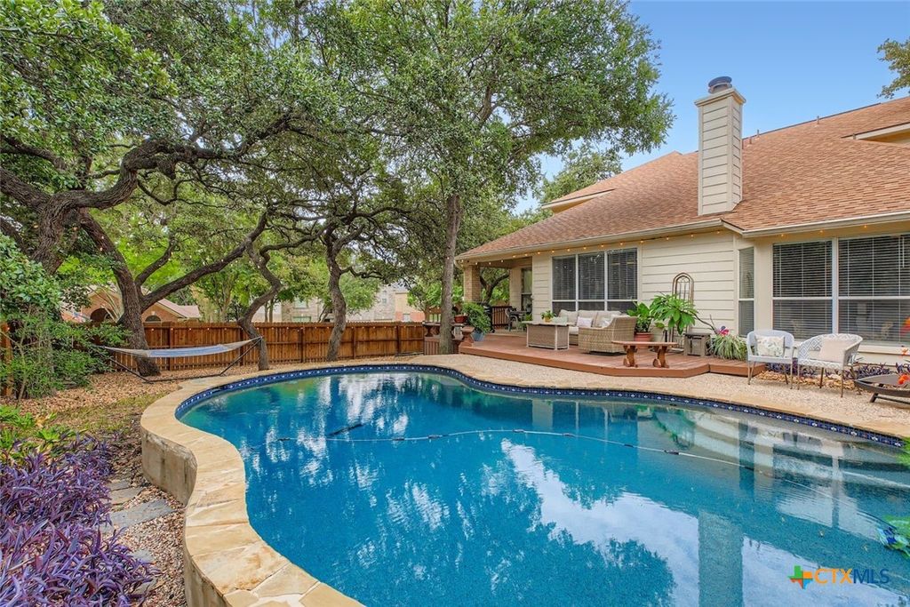 700 Moss Wood, Schertz, TX 78154