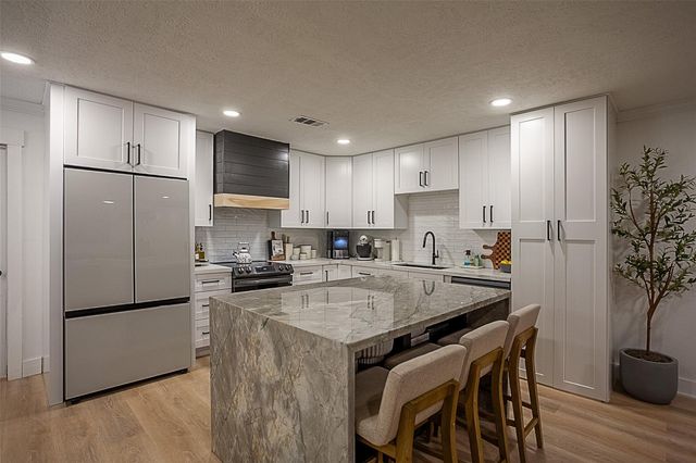 200 Jena Lane, Lumberton, TX 77657