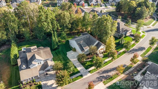 11412 NW Fullerton Place Drive NW, Huntersville, NC 28078