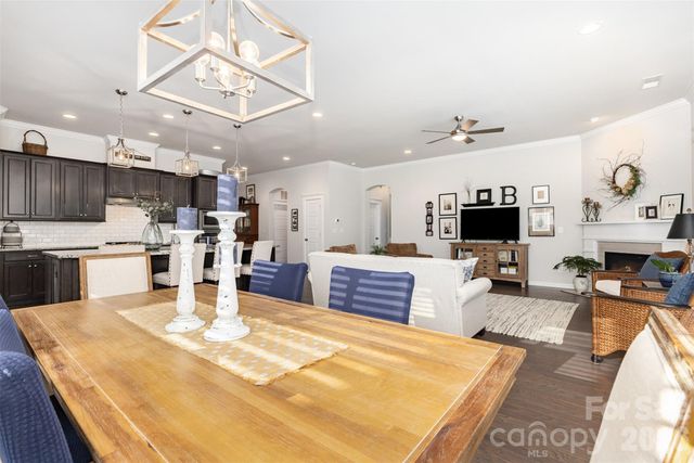 11412 NW Fullerton Place Drive NW, Huntersville, NC 28078