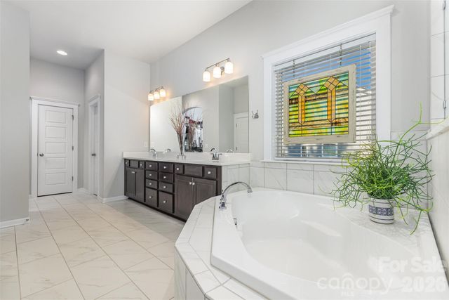 11412 NW Fullerton Place Drive NW, Huntersville, NC 28078