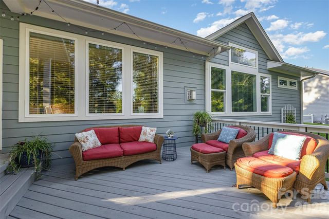 11412 NW Fullerton Place Drive NW, Huntersville, NC 28078