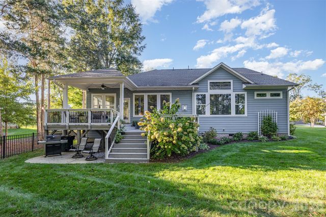 11412 NW Fullerton Place Drive NW, Huntersville, NC 28078