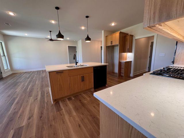 1220 Zenyatta, Searcy, AR 72143