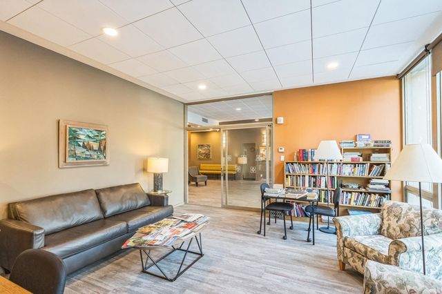 2550 dana 2F, Berkeley, CA 94704