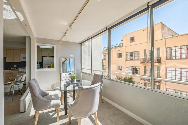 2550 dana 2F, Berkeley, CA 94704