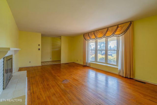 4105 Westgate Drive, Knoxville, TN 37921