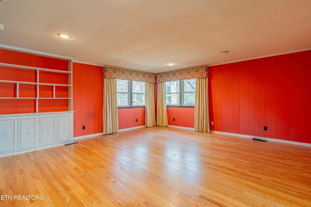 4105 Westgate Drive, Knoxville, TN 37921