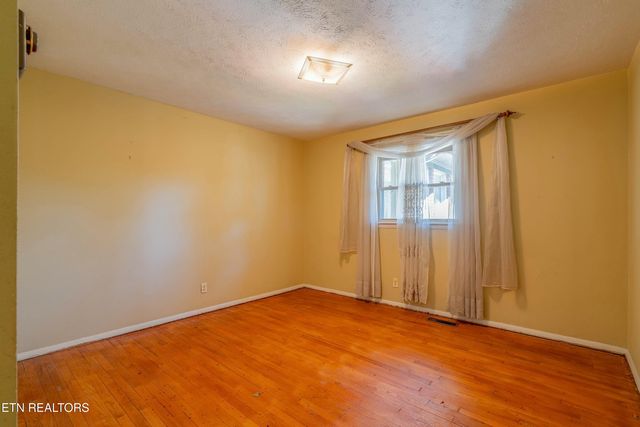 4105 Westgate Drive, Knoxville, TN 37921