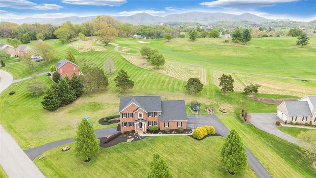 580 Scarlet DR, Daleville, VA 24083