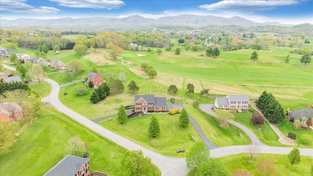 580 Scarlet DR, Daleville, VA 24083
