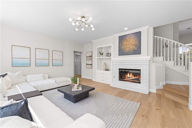 5776 Parkcrest Dr, La Verne, CA 91750