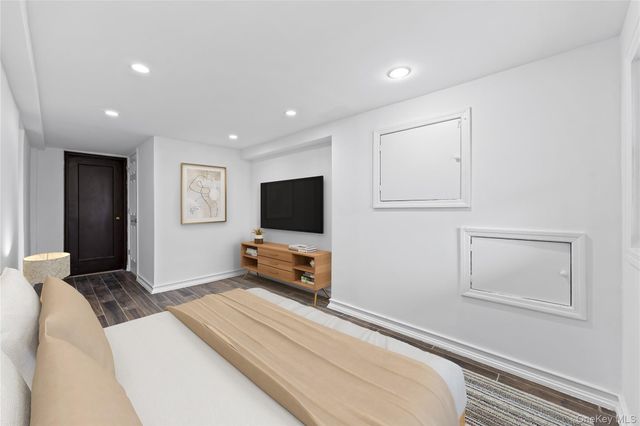 3121 Mickle Avenue, Bronx, NY 10469