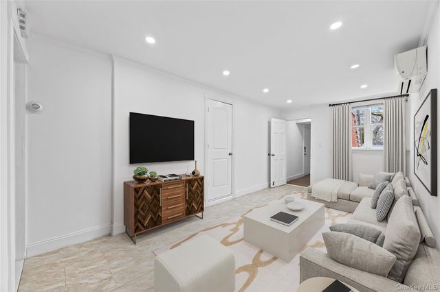 3121 Mickle Avenue, Bronx, NY 10469