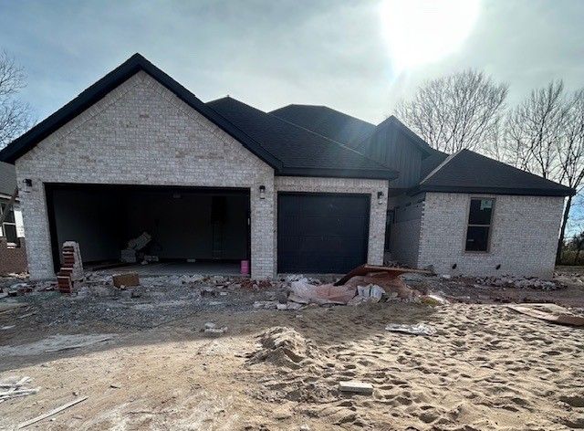 808 W Kelley Ann Street, Siloam Springs, AR 72761