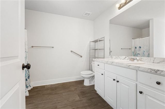 328 Walnut Drive, Hartwell, GA 30643