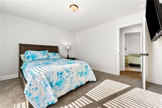 328 Walnut Drive, Hartwell, GA 30643