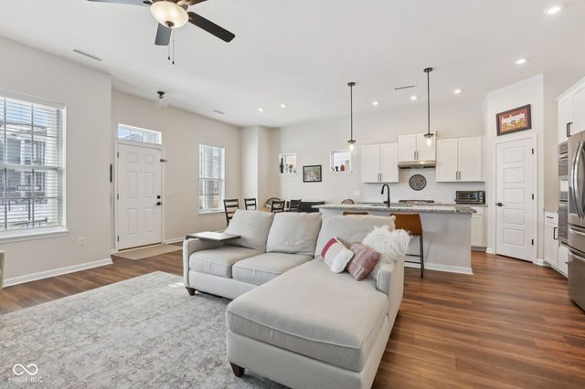 873 Templeton Drive, Carmel, IN 46032