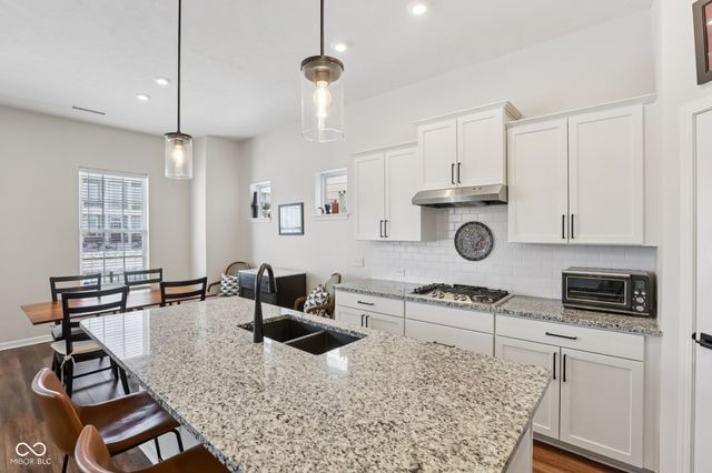 873 Templeton Drive, Carmel, IN 46032