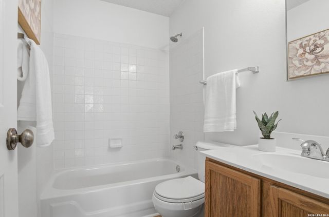 5510 CAMRY SPGS, San Antonio, TX 78251