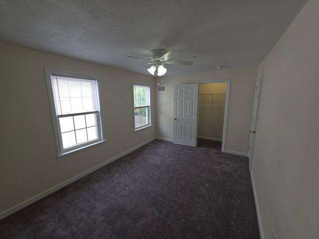 956 Warren Ave 4, Brockton, MA 02301
