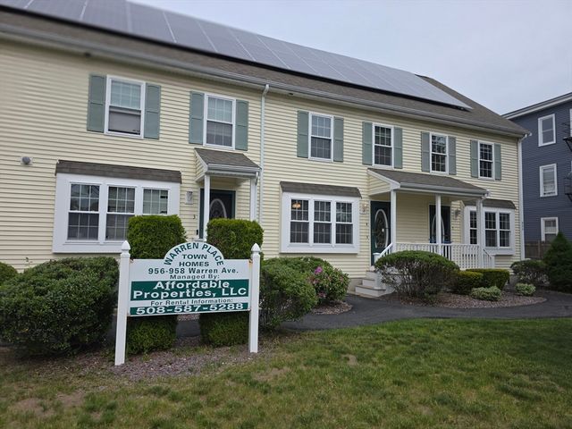 956 Warren Ave 4, Brockton, MA 02301