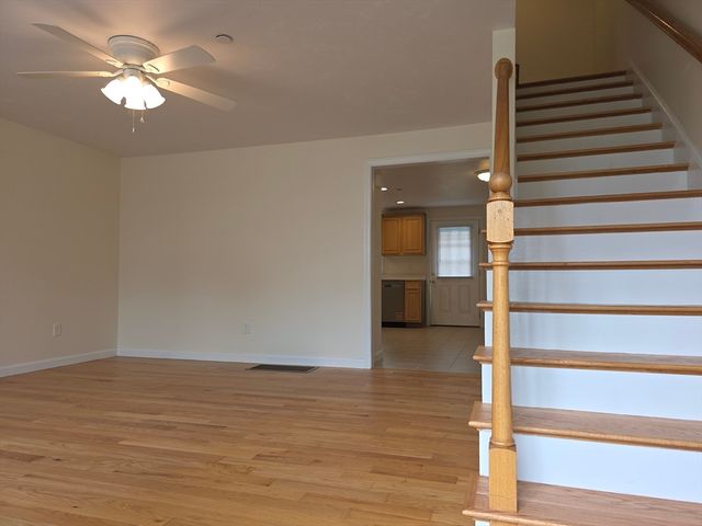 956 Warren Ave 4, Brockton, MA 02301