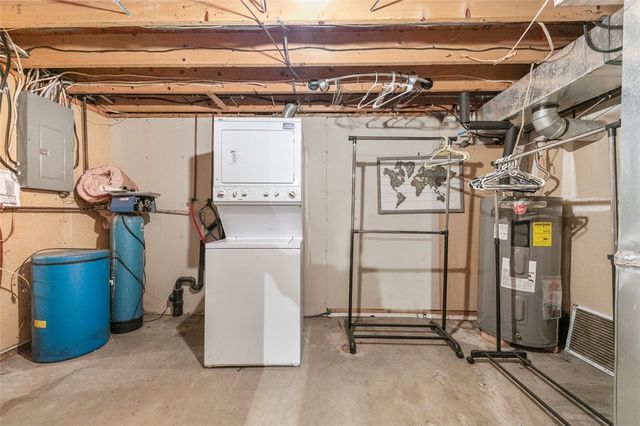 147 Valley View Road, Nottingham, PA 15330