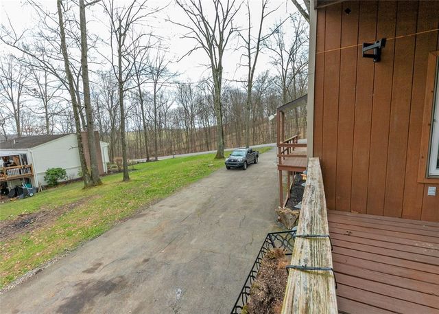 147 Valley View Road, Nottingham, PA 15330