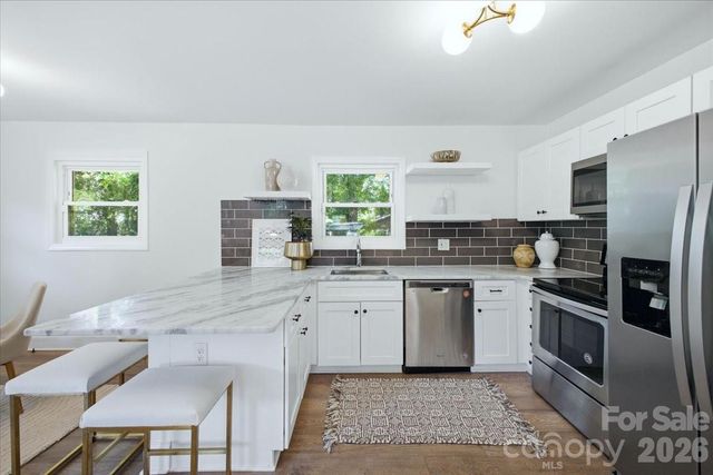 1815 Haines Street, Charlotte, NC 28216