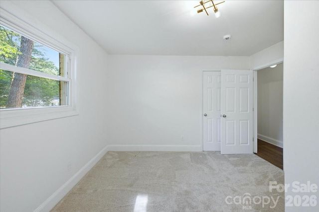 1815 Haines Street, Charlotte, NC 28216