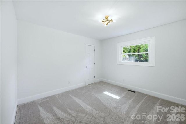 1815 Haines Street, Charlotte, NC 28216