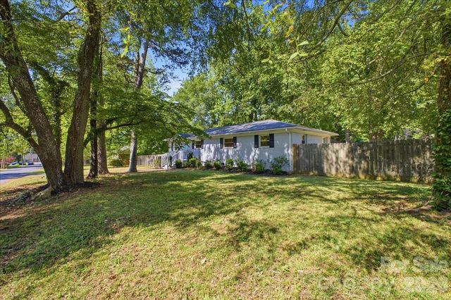 1815 Haines Street, Charlotte, NC 28216