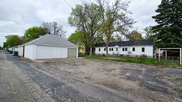 3738 28th Avenue S, Minneapolis, MN 55406