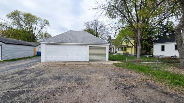 3738 28th Avenue S, Minneapolis, MN 55406