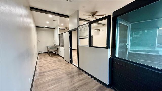 724 Chartiers Avenue, Mckees Rocks, PA 15136