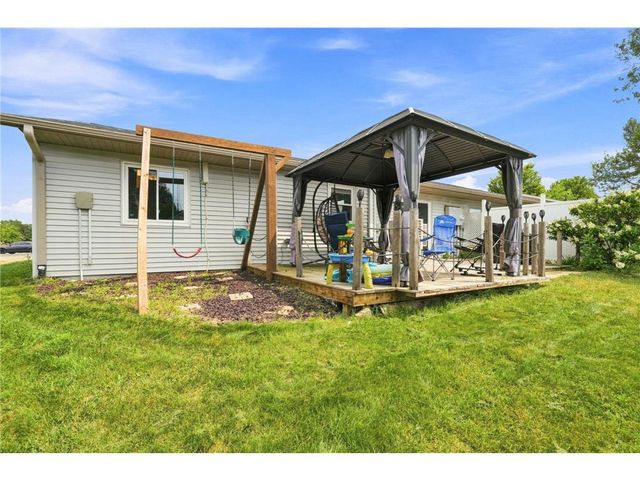 1880 Windmill Drive, Baldwin, WI 54002