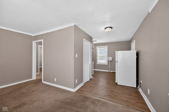 5936 E Shimer Avenue, Indianapolis, IN 46219