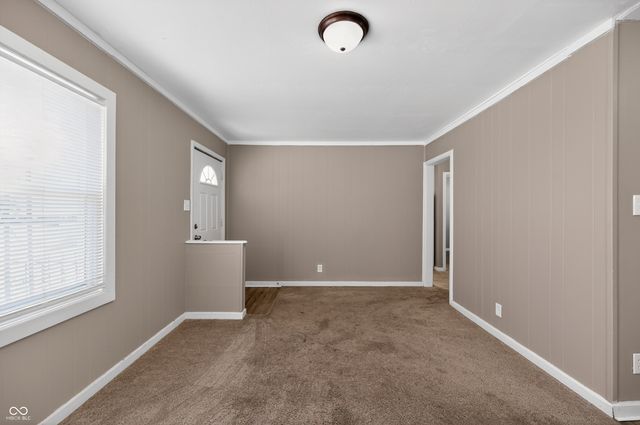 5936 E Shimer Avenue, Indianapolis, IN 46219
