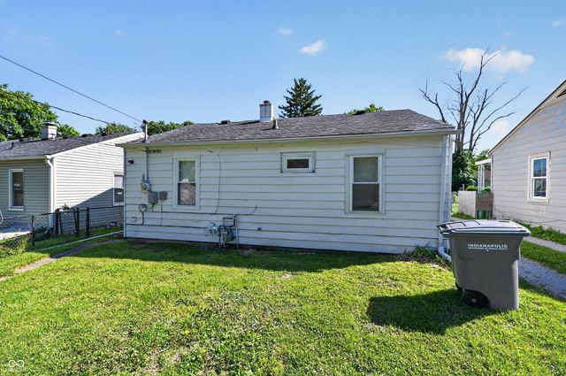 5936 E Shimer Avenue, Indianapolis, IN 46219