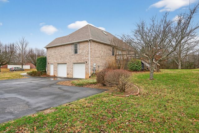 1505 Donna Pl, Cookeville, TN 38506