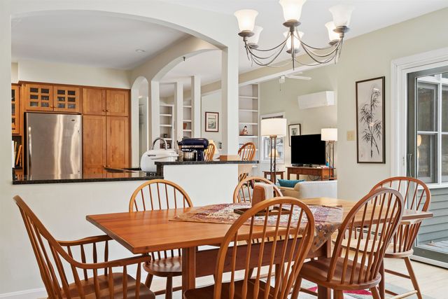 14 MacDonald Drive, Hanover, NH 03755
