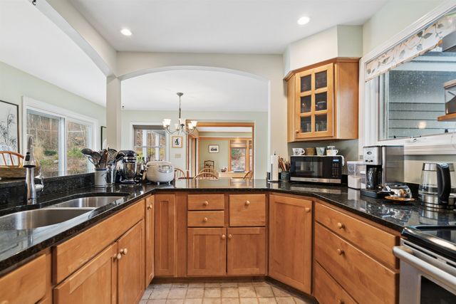 14 MacDonald Drive, Hanover, NH 03755
