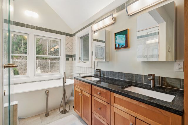 14 MacDonald Drive, Hanover, NH 03755
