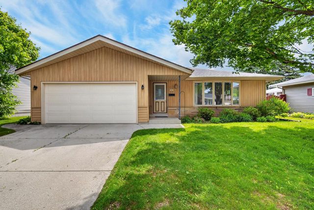 3801 S 14th STREET, Sheboygan, WI 53081