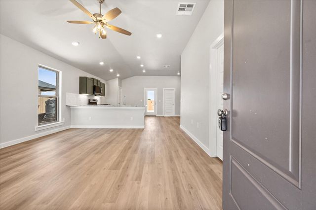 2306 133rd Street, Lubbock, TX 79423